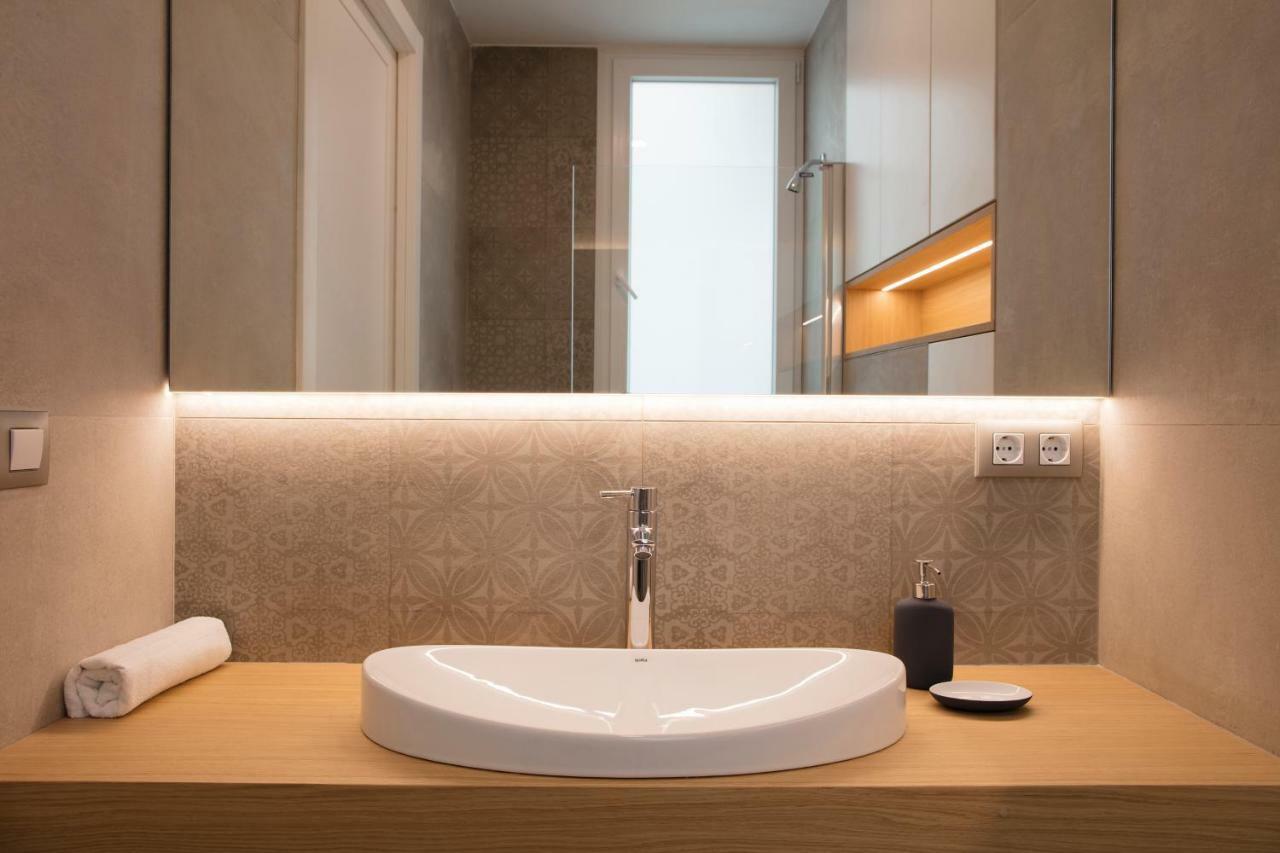 Florit Flats - Chic And Central In A Lively But Quiet Area All Walking Distance บาเลนเซีย ภายนอก รูปภาพ