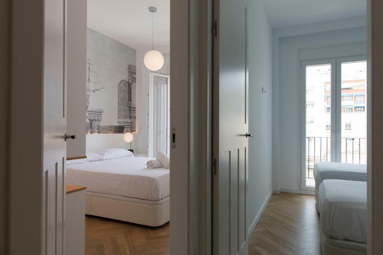 Florit Flats - Chic And Central In A Lively But Quiet Area All Walking Distance บาเลนเซีย ภายนอก รูปภาพ