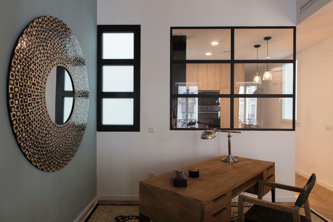 Florit Flats - Chic And Central In A Lively But Quiet Area All Walking Distance บาเลนเซีย ภายนอก รูปภาพ